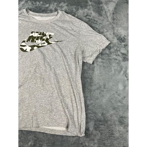 Nike Dri-Fit Gray Camo Logo T-Shirt Men's Large Athletic Tee Made in Egypt * - Picture 6 of 9